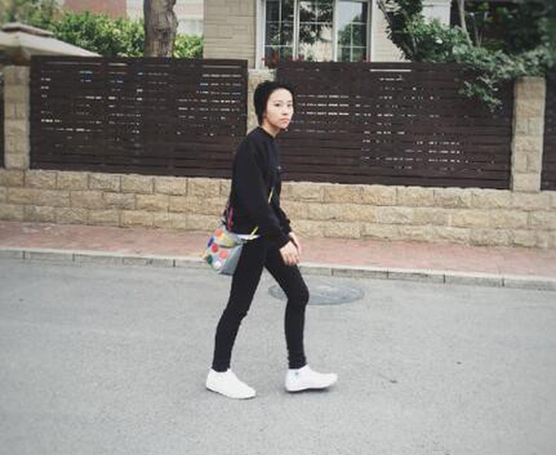 窦靖童